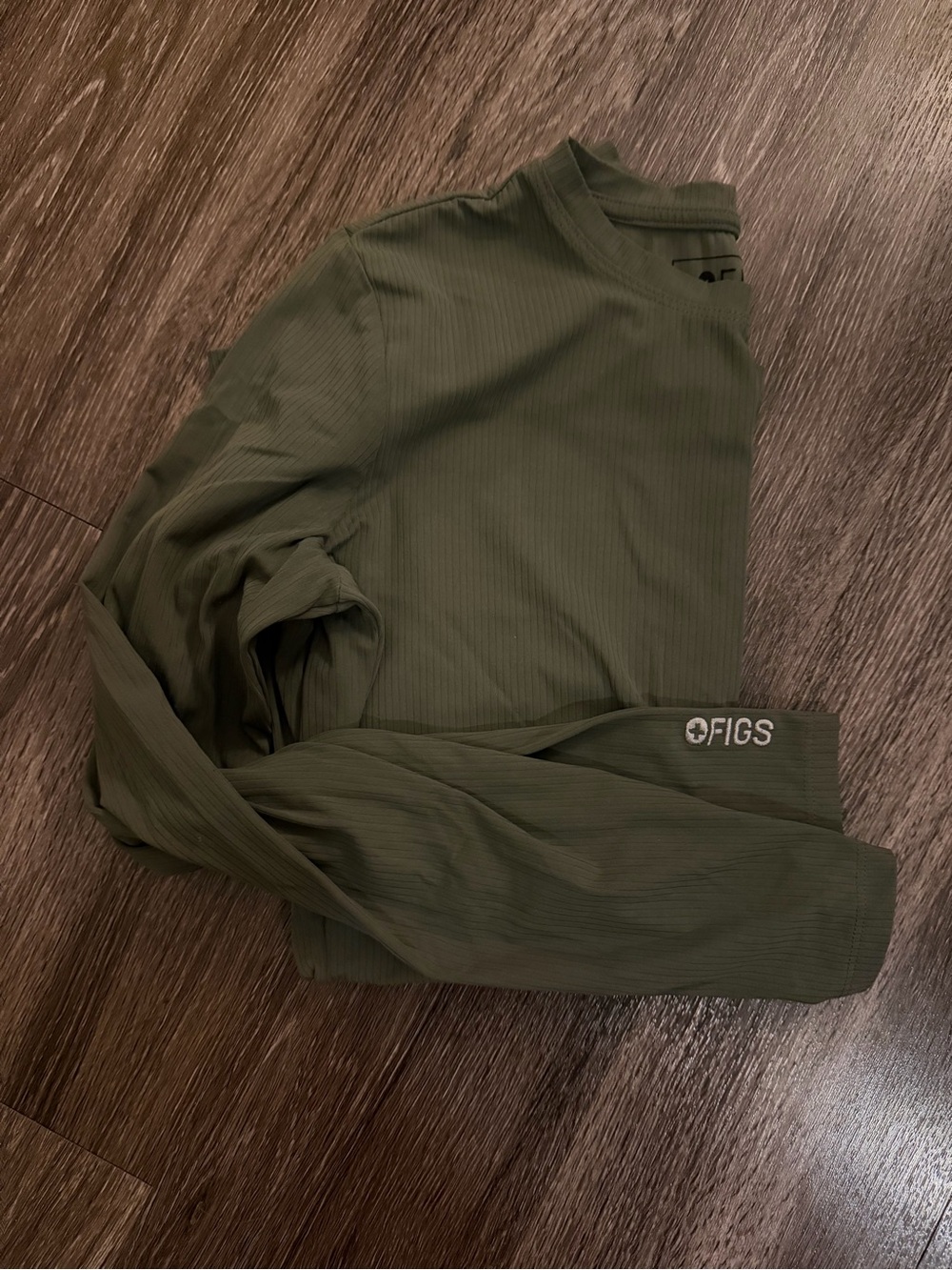 FIGS Long-Sleeve Olive Ribbed underscrub